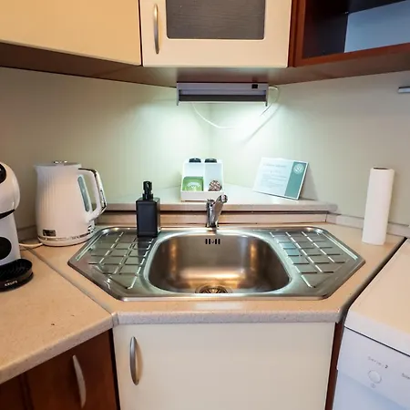 Sage Center * Pressburg